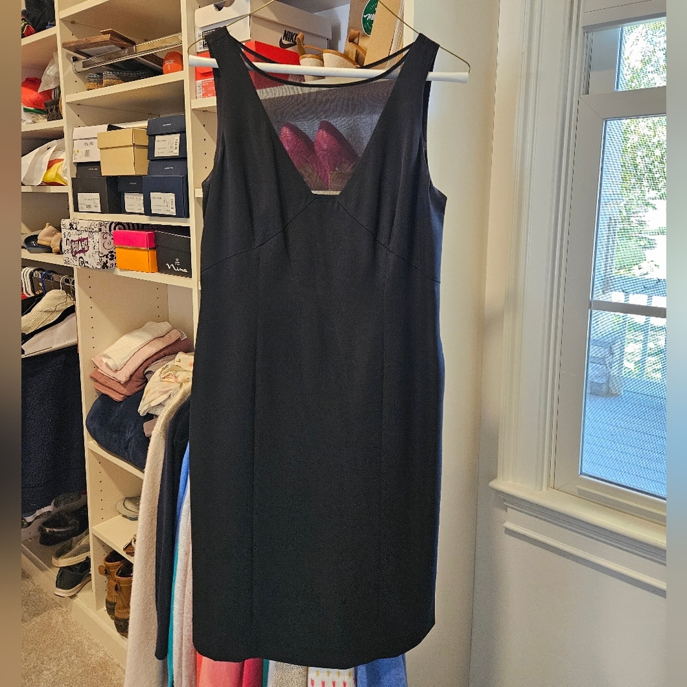 Ann Taylor black cocktail dress. size 10P